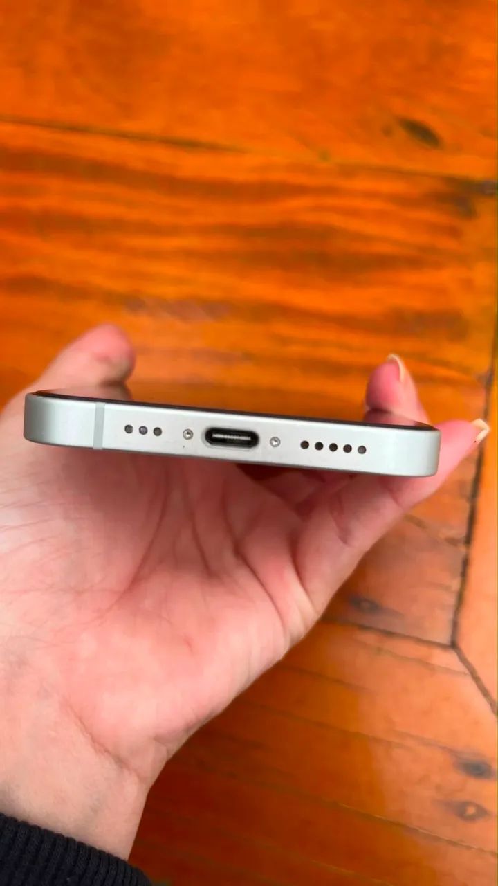 iPhone 16e - Foto 2