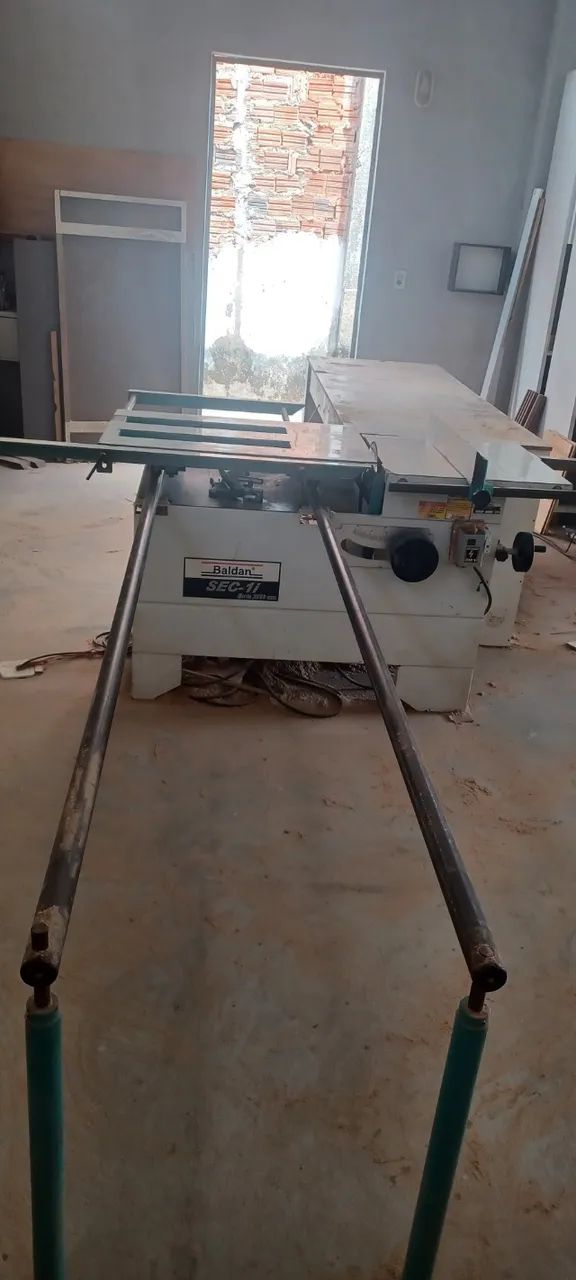 Serra esquadrejadeira Sec1 Baldan Trifásico e eixo inclinável  - Foto 6