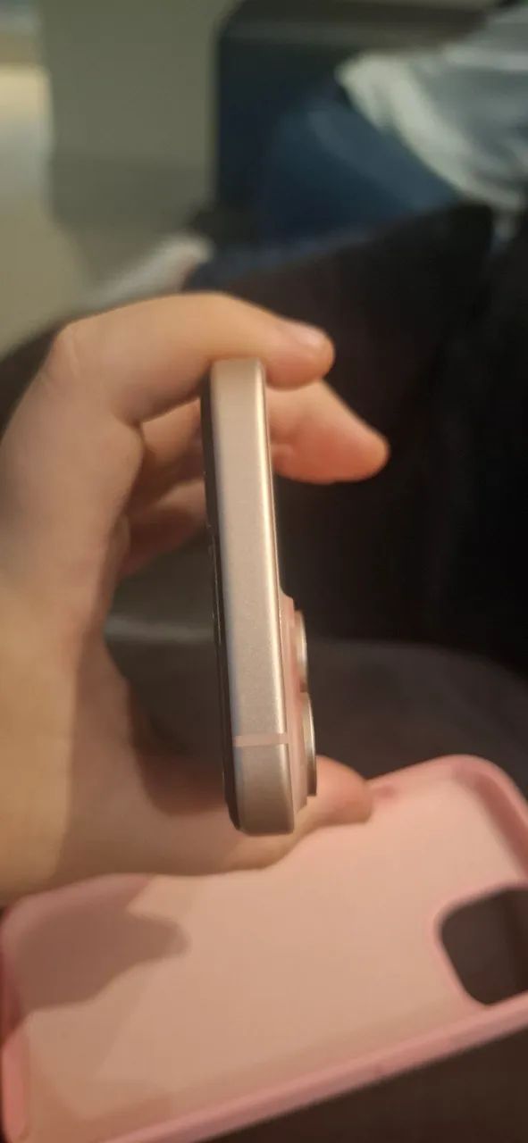 Iphone 15 rosa 128gb - Foto 4