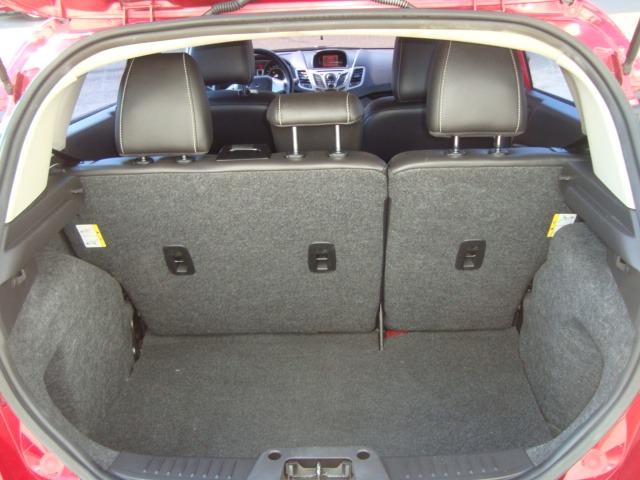BARBADA New Fiesta 1.6 + completo. - Foto 10