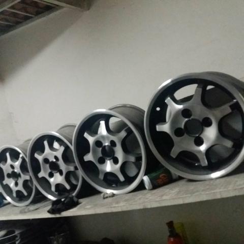Aro 13 novinho 600 reais preço Negociavel