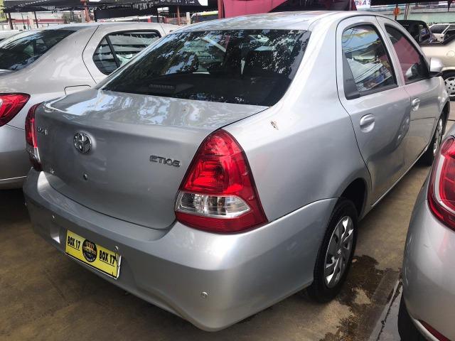 Toyota Etios 2019 + GNV ( Único Dono, novo) - Foto 5