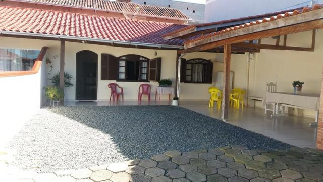 Casa de praia em Penha janeiro e fevereiro - Foto 2