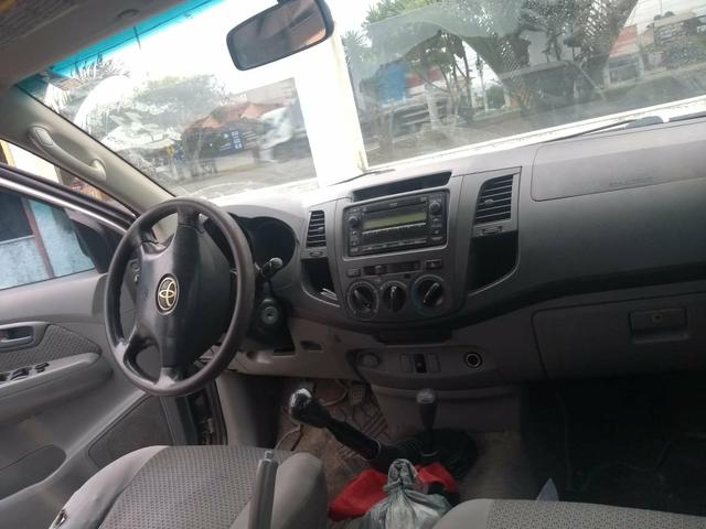 Vendo hilux 2011 4x4 diesel - Foto 4