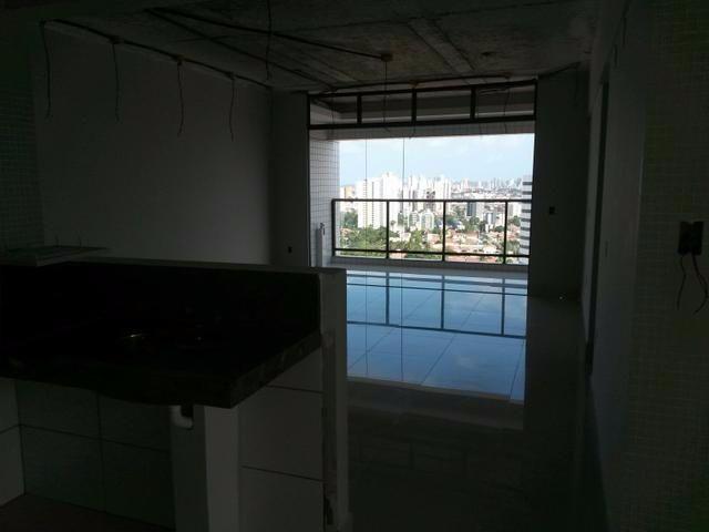 Apartamento em Capim Macio - 4/4 Duas Suítes - 110m² - Saint Charbel - Foto 2