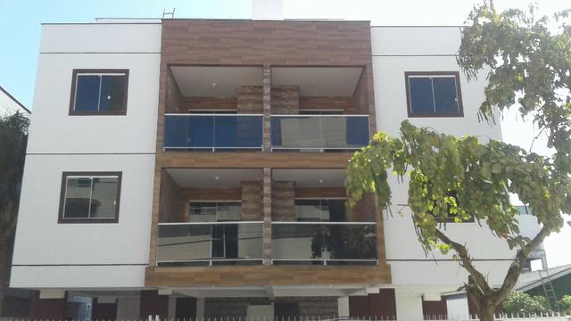 Ingleses 2dorm 1suite frente rua oa lado do mercado Sol - Foto 3