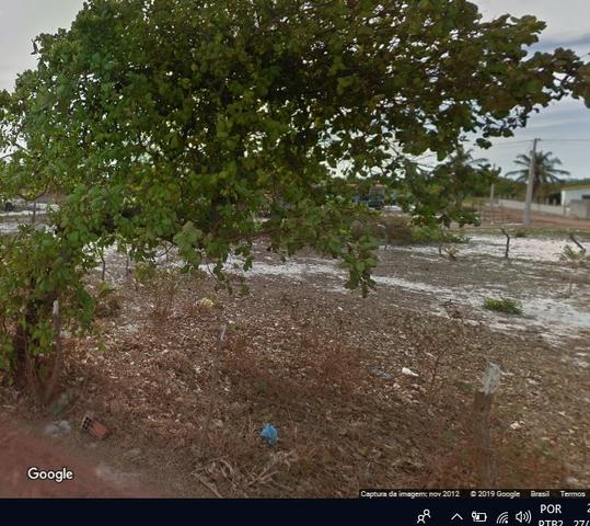 Vende-se excelente terreno a 3 min da praia