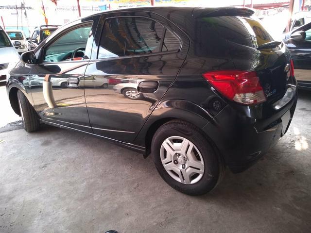 Onix 1.0 Joy 2018 Completo + Gnv Ent: R$ 5.000,00 + 48x 802,00 - Foto 4
