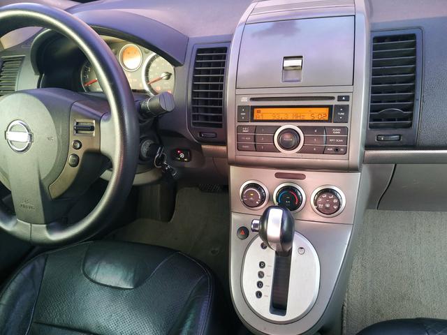 Sentra 2008 - Foto 5