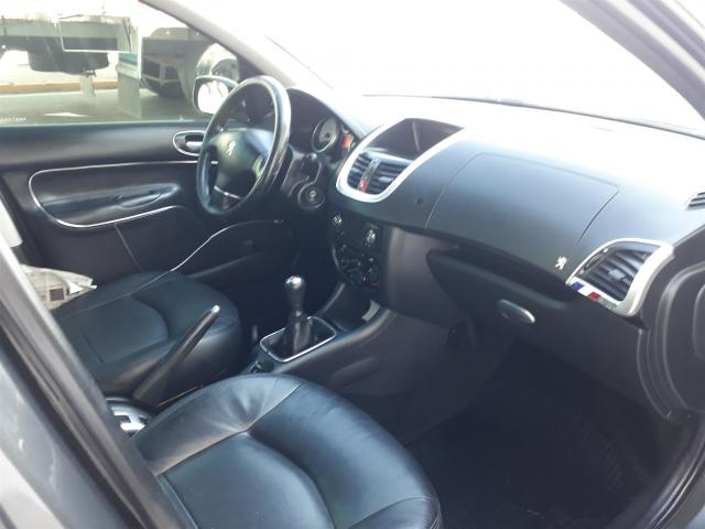 207 2011/2011 1.4 XR PASSION 8V FLEX 4P MANUAL - Foto 7