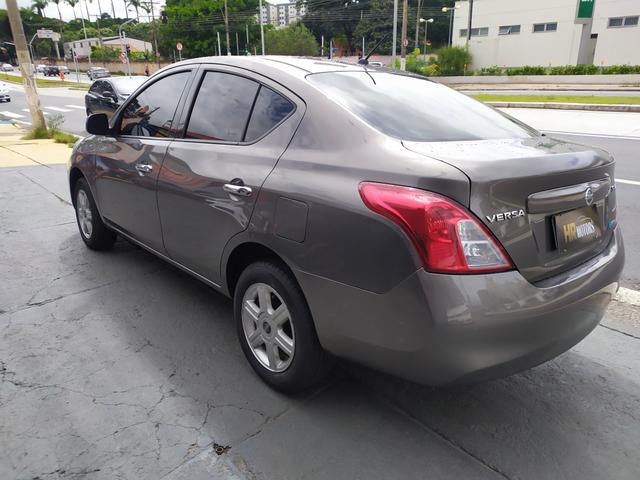 Nissan Versa 1.6 flex 2013 - Foto 4