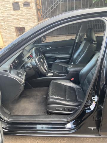Honda Accord 3.5 V6 - Foto 8