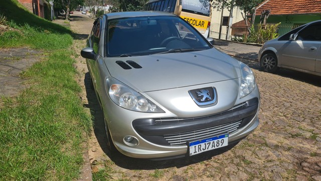 PEUGEOT 207 PASSION SEDAN