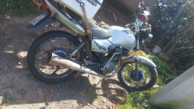 VENDO 125 EM DIA