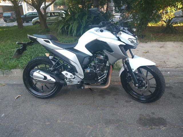FAZER FZ25 18/19