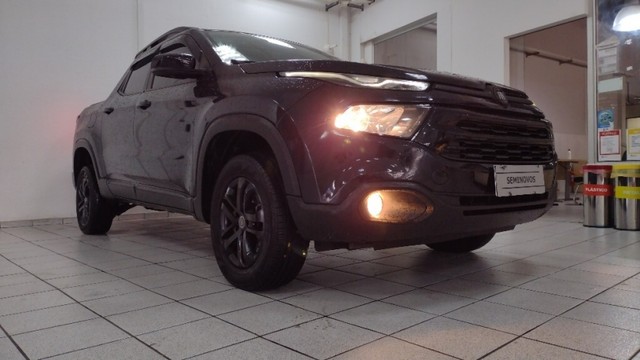 FIAT TORO FREEDOM 1.8 16V AT6 PRETO 2016/2017