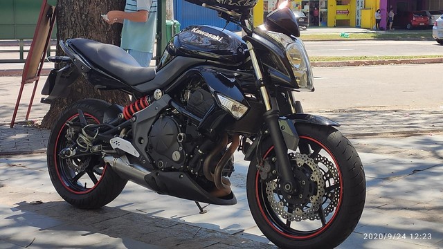 KAWASAKI ER6N 2010  LER ANÚNCIO 