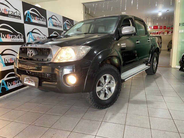 HILUX ANO 2010