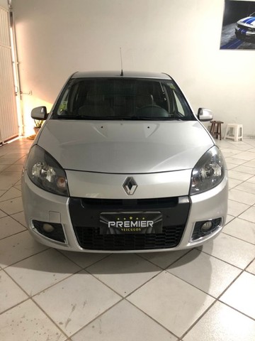 RENAULT SANDERO 1.6 PRIVILEGE