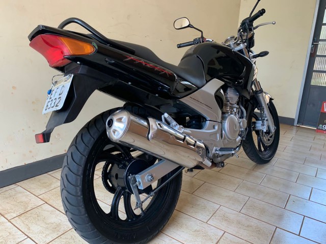 VENDE SE. FAZER