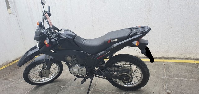 MOTO BROS 2018