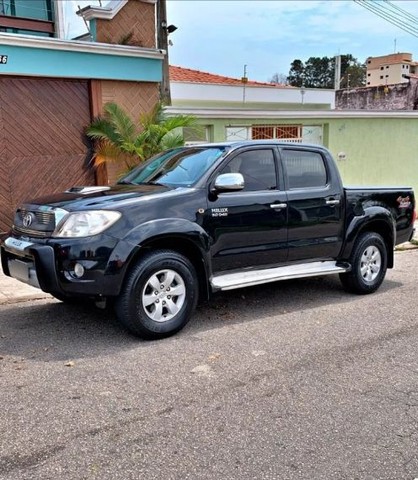 TOYOTA HILUX SRV 3.0 DIESEL 4X4