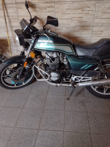 CB 450
