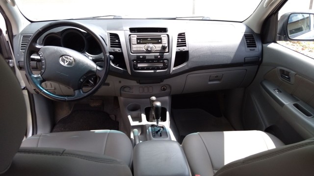 HILUX SRV AUTOMÁTICA