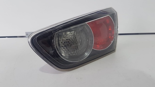 Lanterna Tampa Traseira Mitsubishi Lancer Lado Direito BG374 - Foto 2