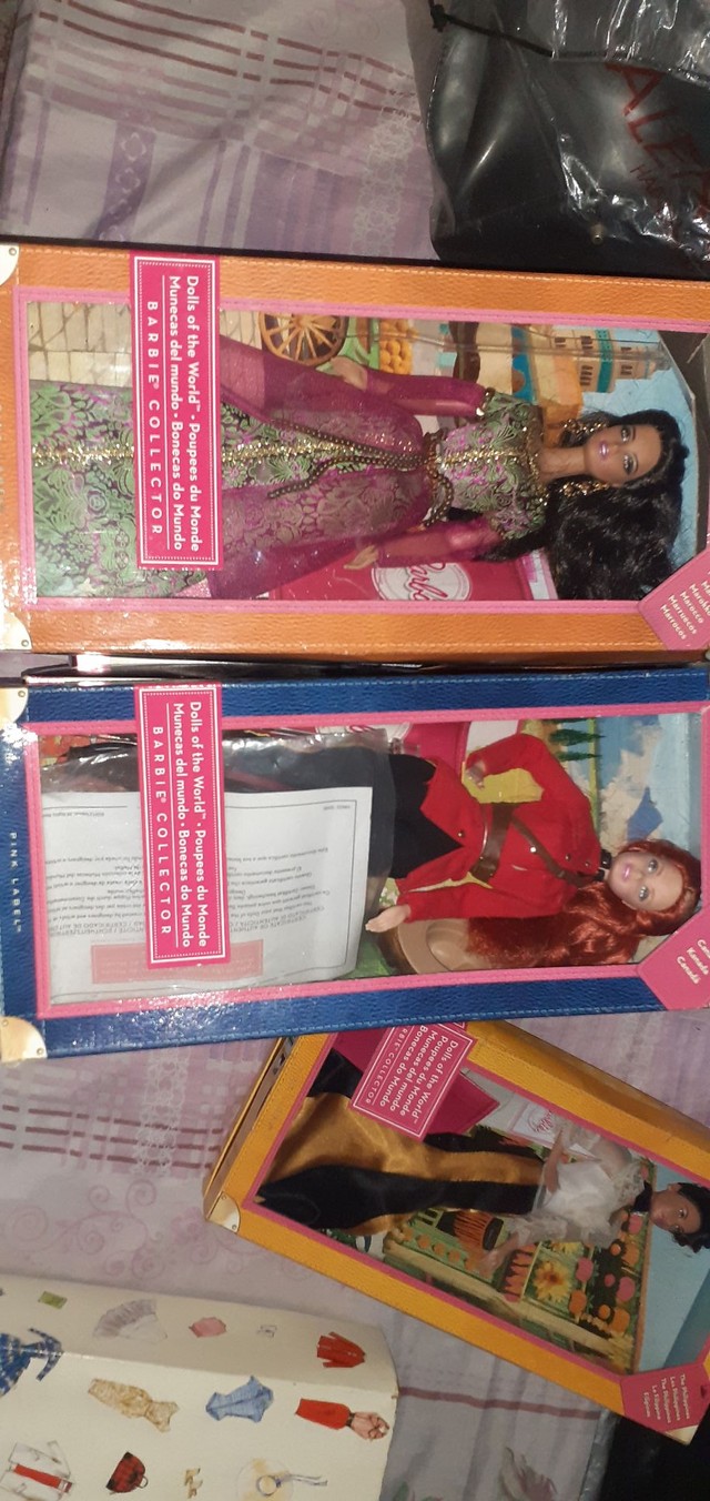 Barbie coleccion/Pink label versão países colecionador - Foto 5