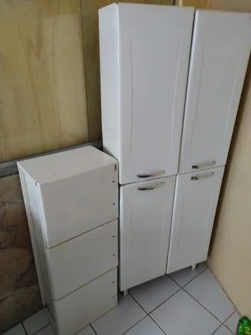 Armário para vender logo ?