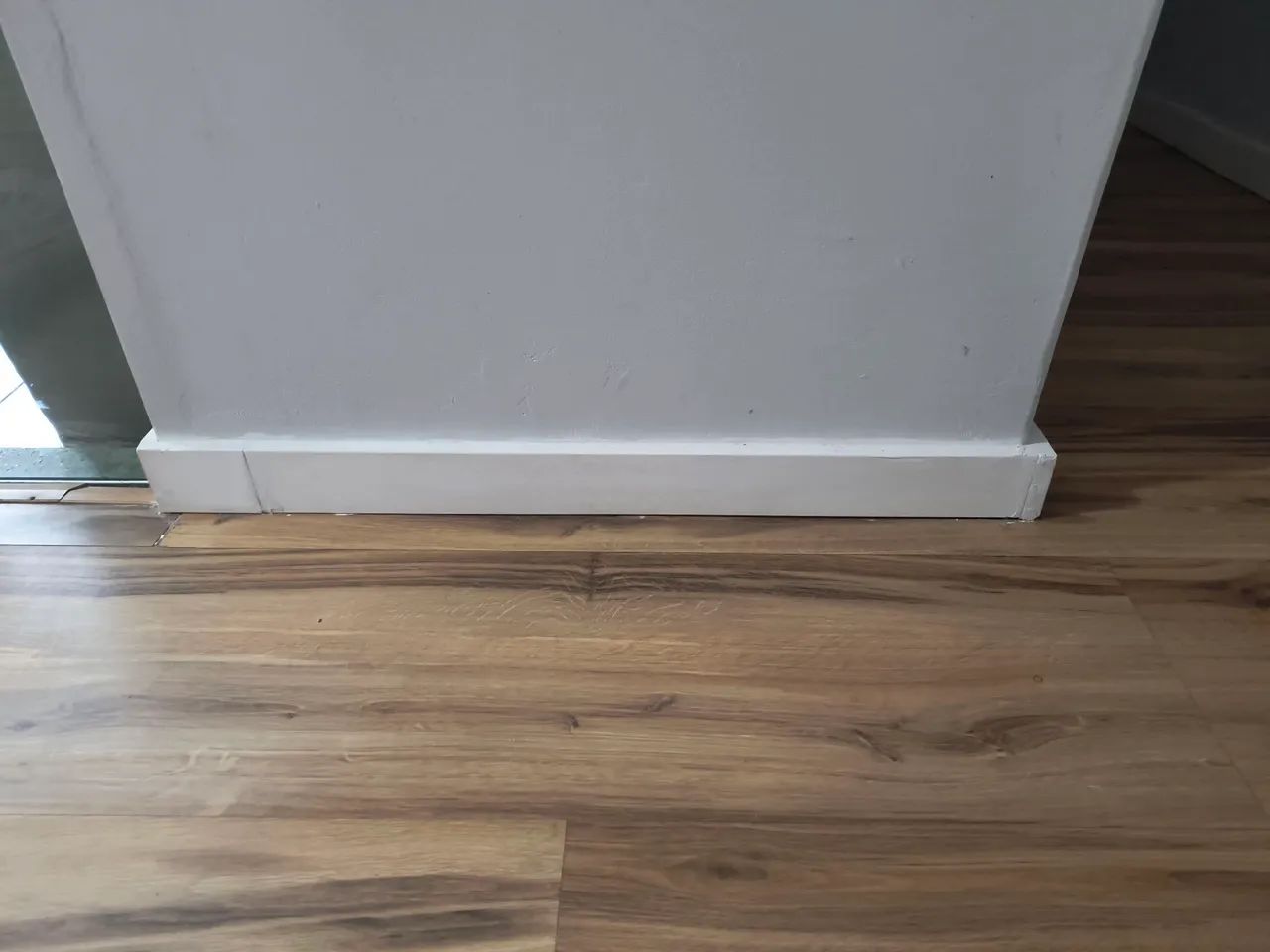 Rodapés de gesso - Foto 3