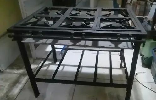 Fogão Industrial de 6 bocas 