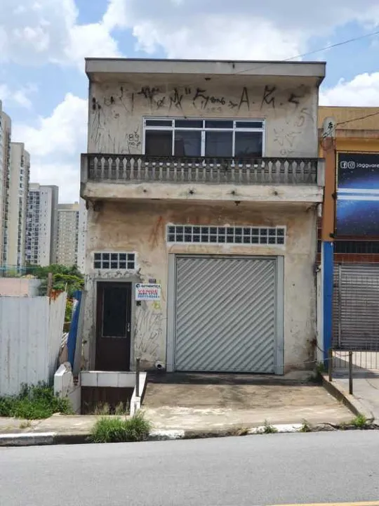 Sobrado a venda em Osasco excelente para comércio.