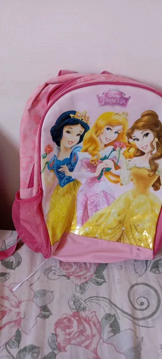 Mochila escolar infantil