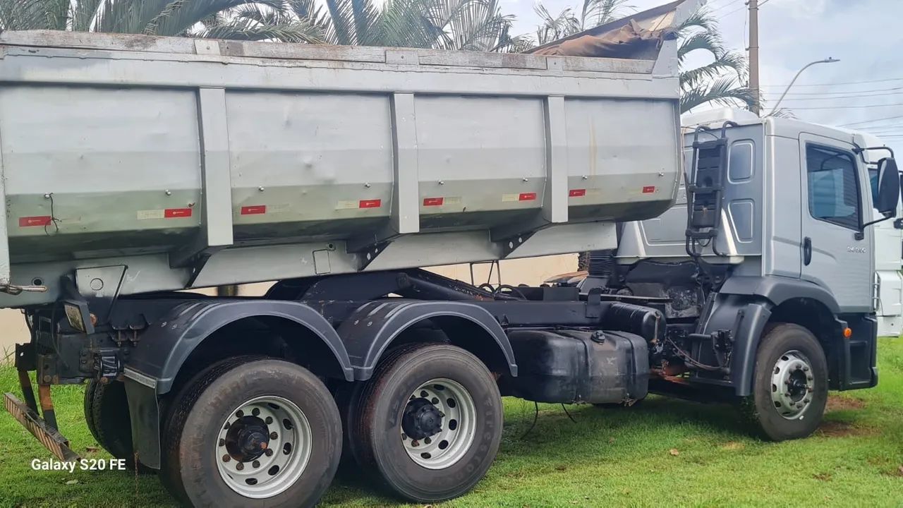 Caminhão a Diesel em Ótimo Estado - Foto 2
