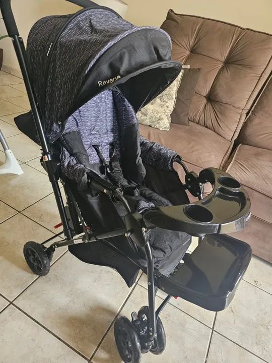 Carrinho de Bebê e Bebê Conforto Completo ( MARCA COSCO) - Foto 2