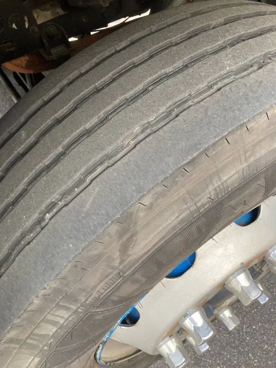 VW 15-180 6X2 ANO 2009 BAU 8,5M - Foto 7