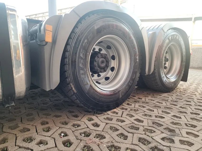 Mercedes-Benz Actros 2651 Mega Space 6X4 - Foto 14