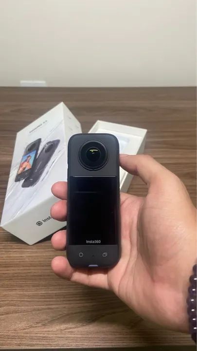 INSTA 360 X3 MUITO NOVA - Foto 2