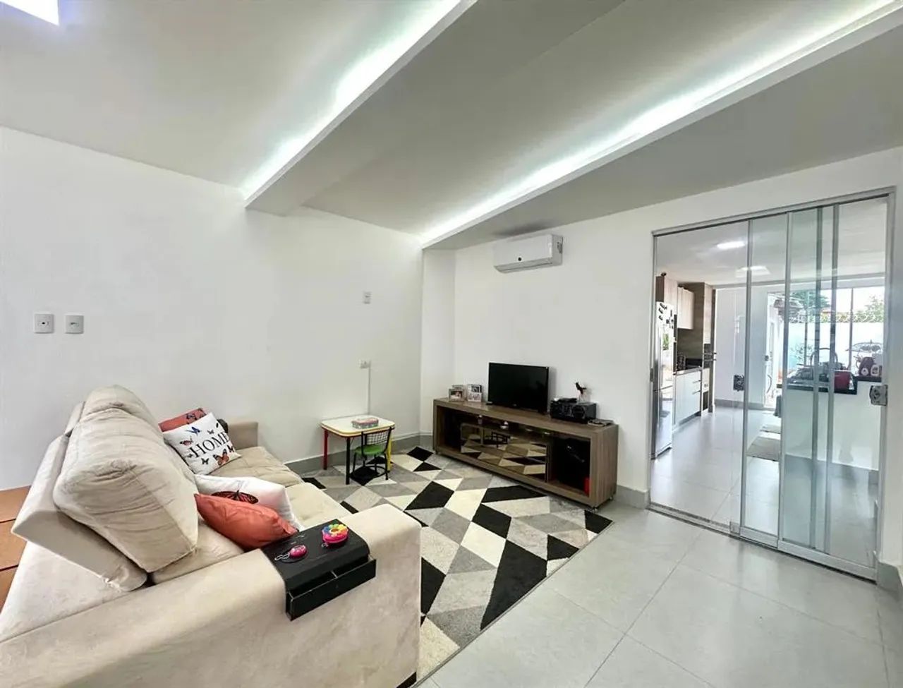 SOBRADO SETOR SUL - 4 QUARTOS - 2 SUITES - Foto 4