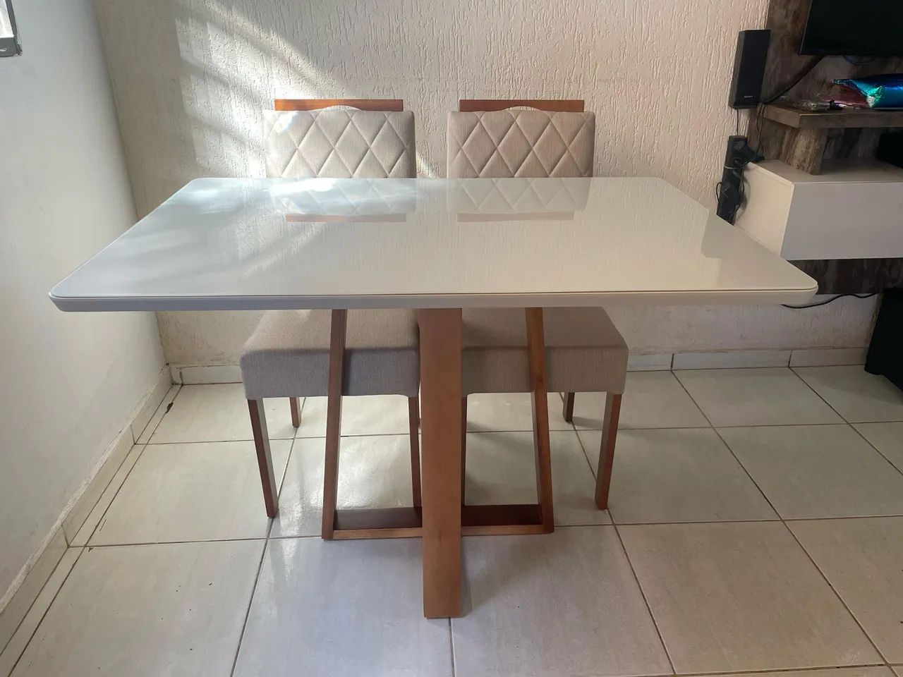 Mesa de Jantar Branca 4 Cadeiras - Foto 3