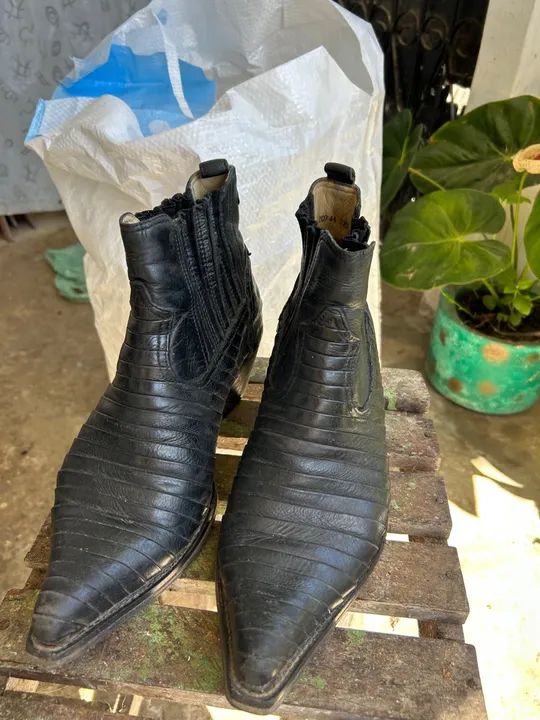 Bota masculina em couro legítimo 41 - 42 - Foto 2