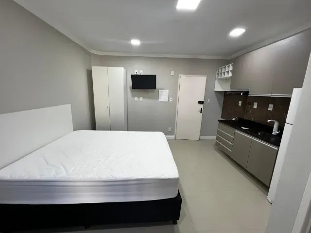 Lofts 1/4 100% Mobiliados Ler Descrição