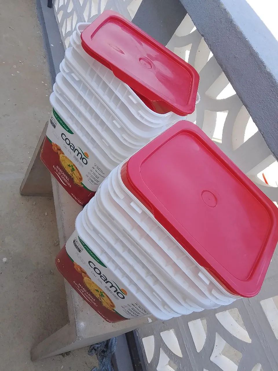 Baldes 15 litros  - R$ 4,00 - 05  unidades R$ 20,00 - Foto 3