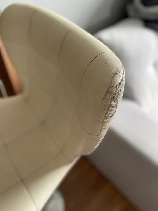 Par de Banquetas Giratórias Brancas - Foto 5