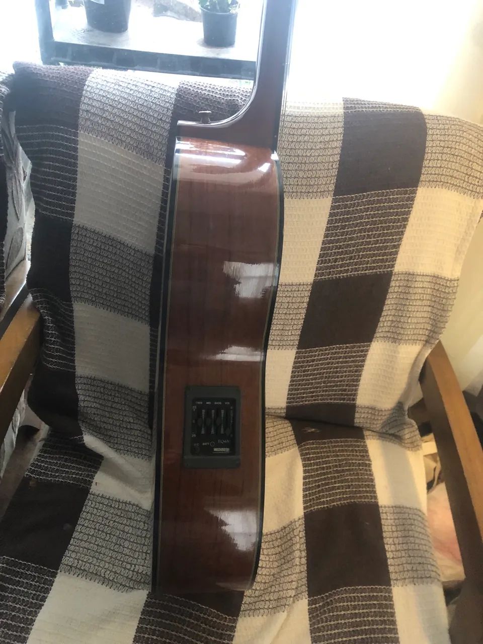 Violão Washburn C60CE - ano 1995 Cutway - Foto 3