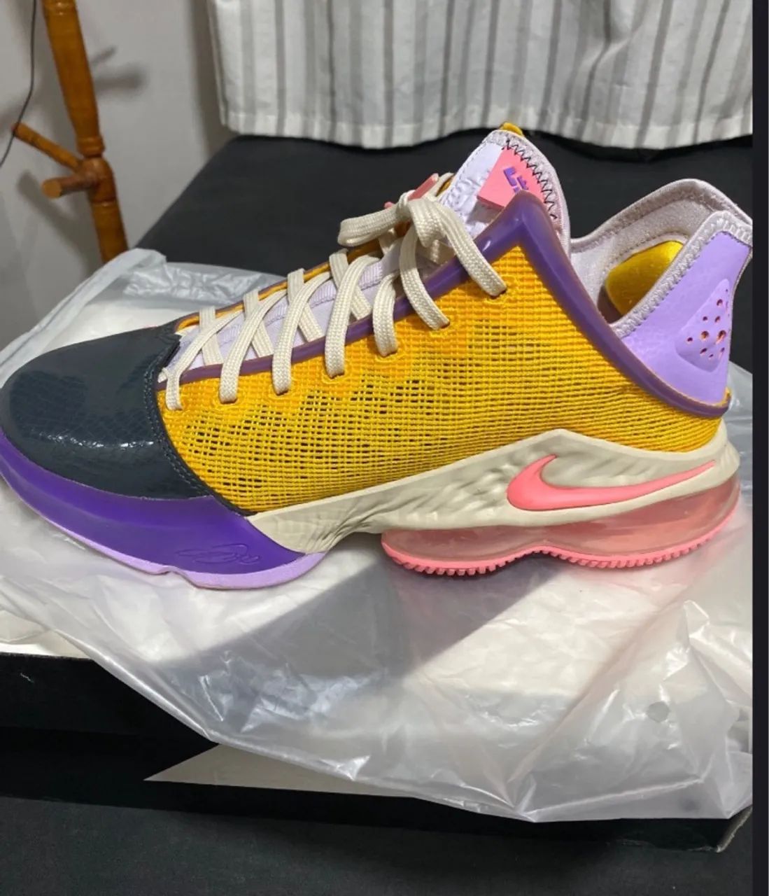 Nike Lebron James XIX Low Mismatch - Foto 2