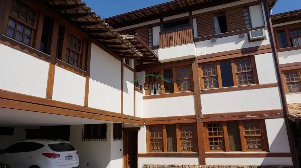 LINDA CASA COM 720 M²