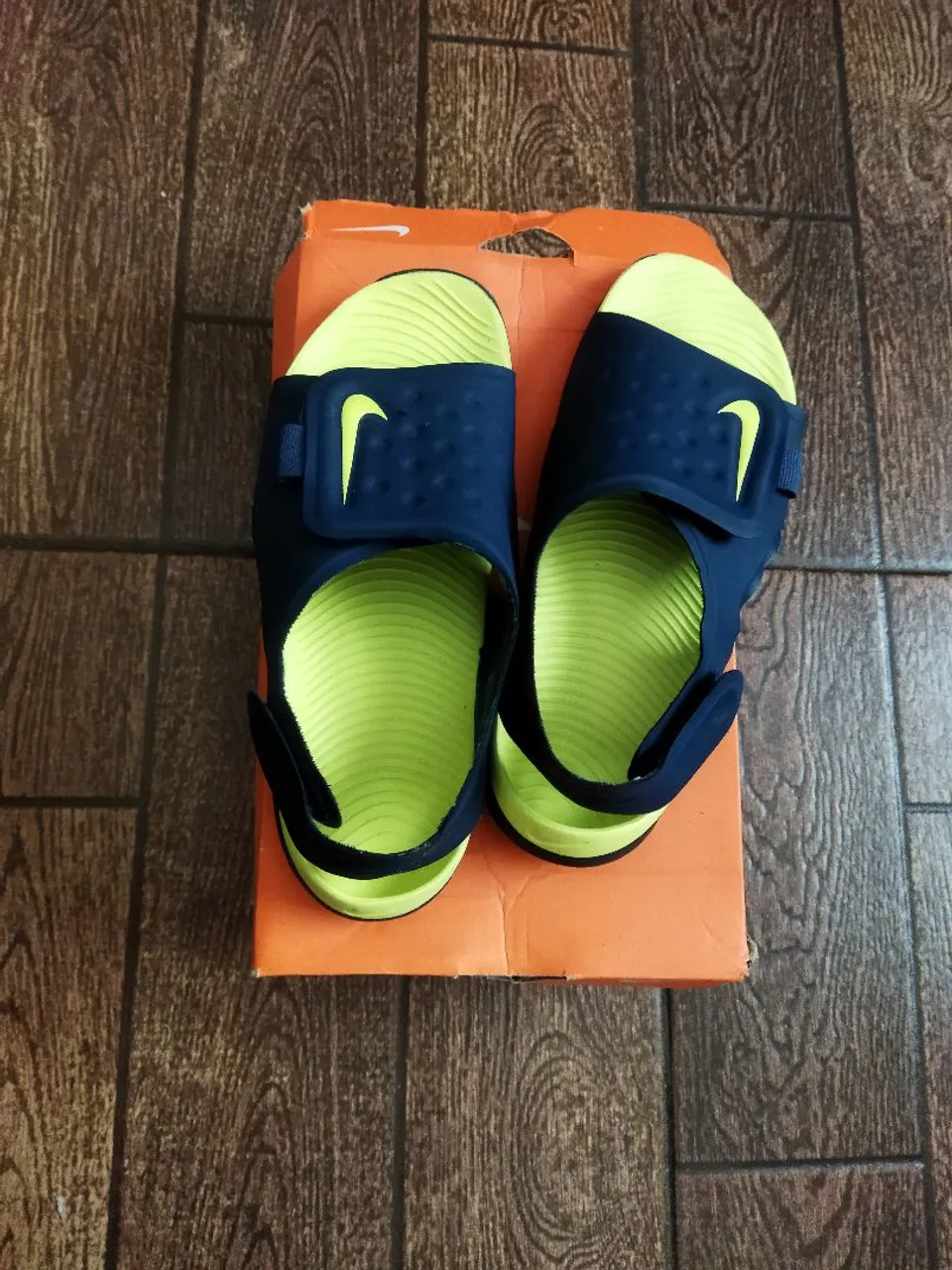 Papete Nike sunray adjust tam. 36